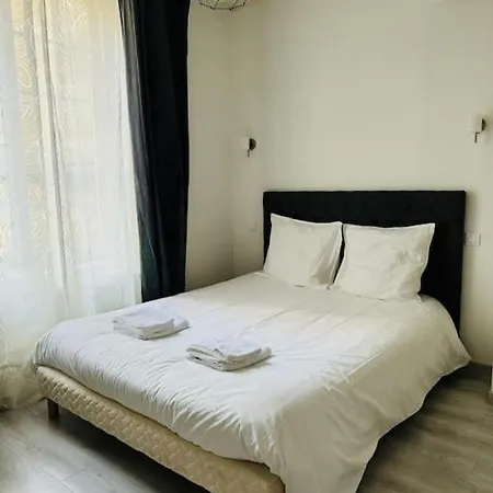 Spacieux De Charme En Hyper-centre * Caen